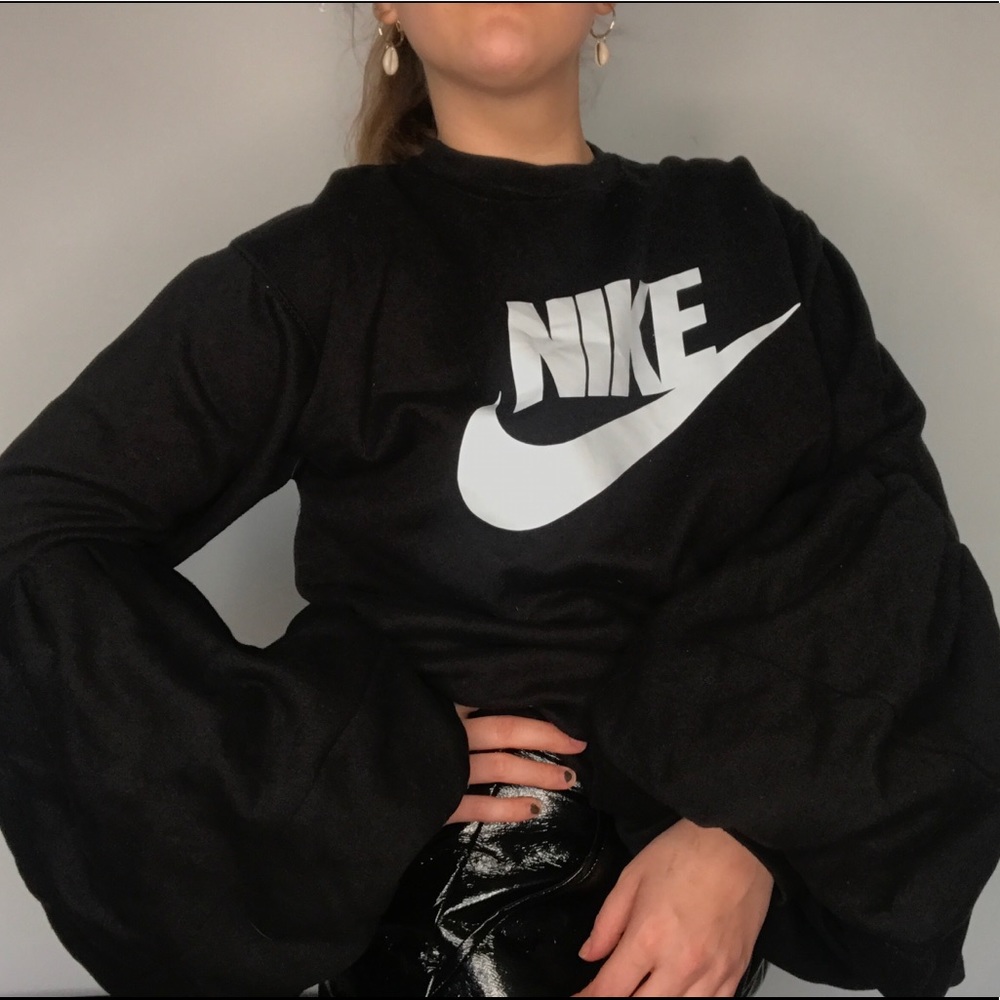 Nike crewneck